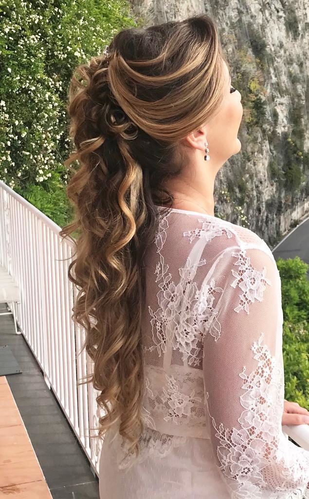 Tendenze acconciatura sposa 2020