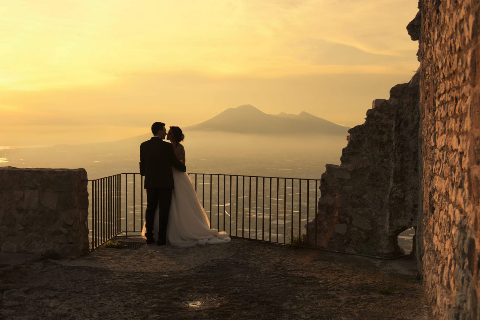 la campania custodi di una terra millenaria e bellissima, terra campania, regione campania, sposi in campania, sposi campania, matrimonio campania, foto matrimonio, foto matrimonio salerno, fotografi matrimonio campania, fotografo matrimonio salerno, fotografia matrimonio, fotografia matrimonio salerno, fotografia matrimonio campania, servizio fotografico, servizio fotografico matrimonio campania, studio fotografico matrimonio, studio fotografico matrimonio salerno