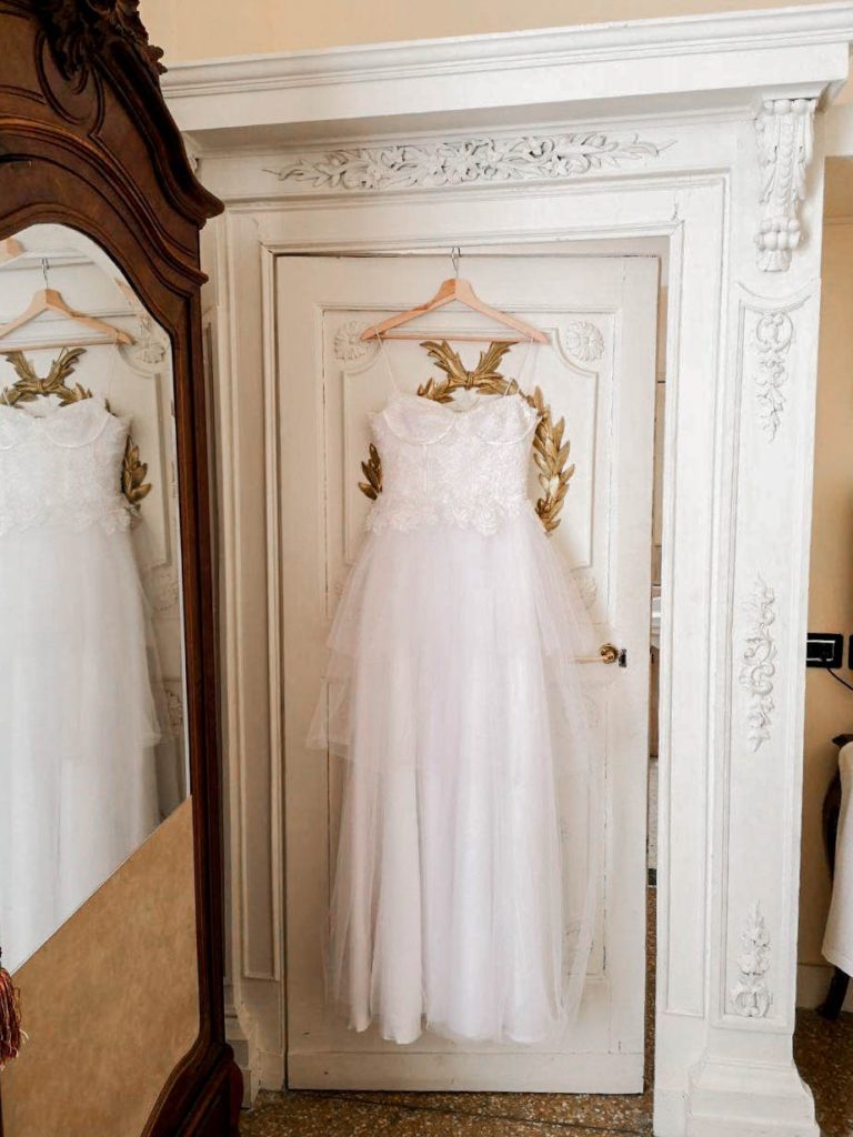 Abito da sposa cercasi
