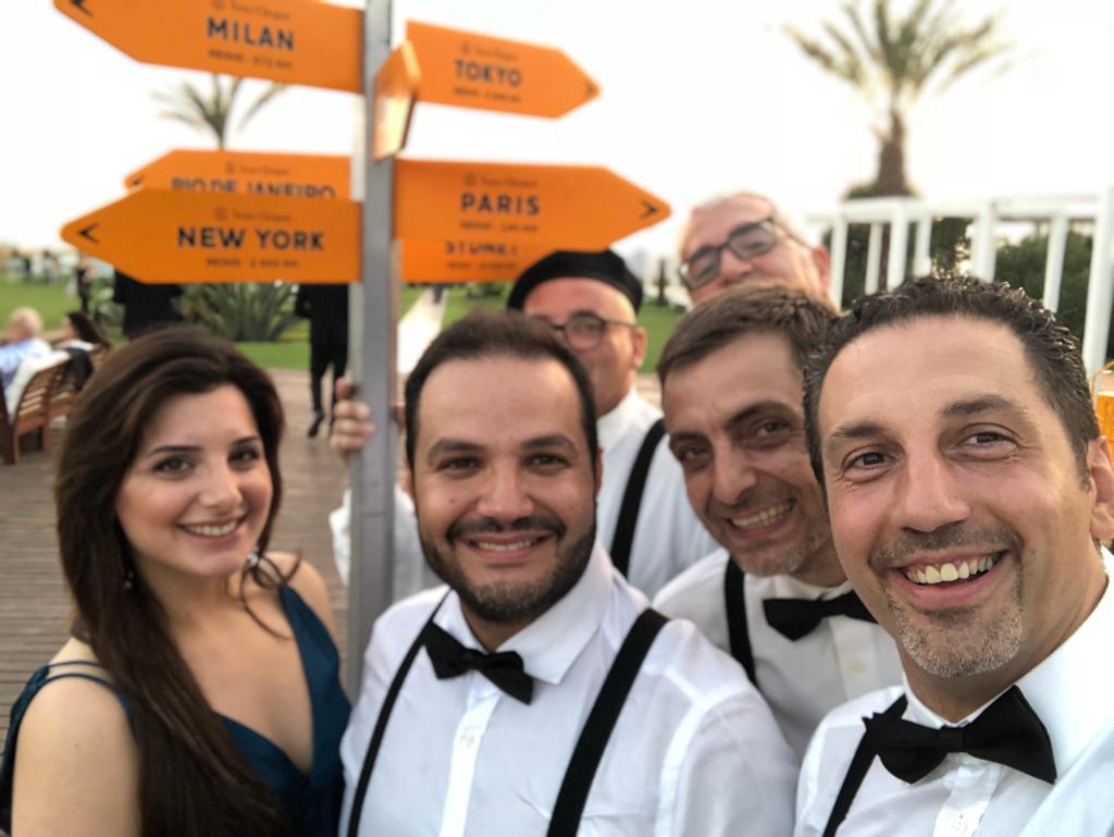 gruppo arechi, sposincampania, sposi campania, sposi in campania, matrimoni campania, matrimonio campania, musica sposi campania, gruppo arechi musica, gruppo arechi musica matrimoni campania, danio gloriante, danilo gloriante gruppo arechi, danilo gloriante claudia schiffer, danilo gloriante leonardo di caprio