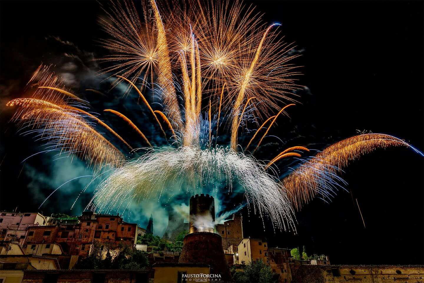 iannotta fireworks, sposincampania, sposi campania, sposi in campania, fuochi d'artificio, iannotta fireworks fuochi d'artificio, iannotta fireworks fuochi d'artificio campania, idee originali campania, matrimonio campania, matrimoni campania, iannotta fireworks casagiove caserta