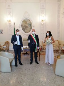 Il matrimonio a Monteforte Irpino di Federica ed Eugenio, comune monteforte irpino, costantino giordano sindaco monteforte irpino, sposi campania, federica ed eugenio finanzieri, amore, wedding campania, wedding, matrimonio campania, matrimonio campania post covid-19