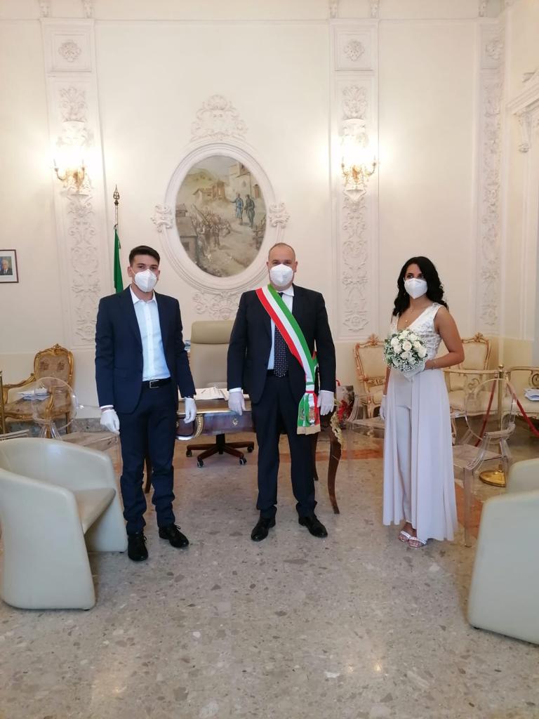 Il matrimonio a Monteforte Irpino di Federica ed Eugenio, comune monteforte irpino, costantino giordano sindaco monteforte irpino, sposi campania, federica ed eugenio finanzieri, amore, wedding campania, wedding, matrimonio campania, matrimonio campania post covid-19