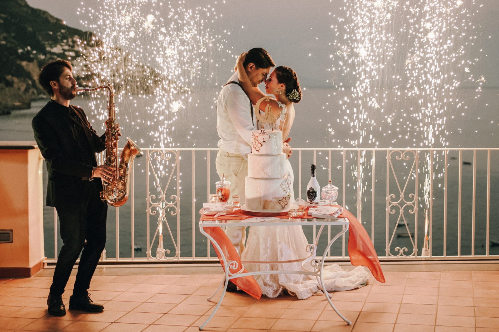 Intimate Wedding: il nuovo trend dei matrimoni 2021, Intimate wedding, Positano: lo shooting di SposIn Campania, shooting positano, positano, sposincampania, shooting sposincampania, wedding campania, wedding, costiera amalfitana, wedding costiera amalfitana