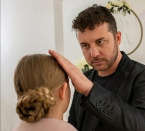 Sal De Maria Hairstylist