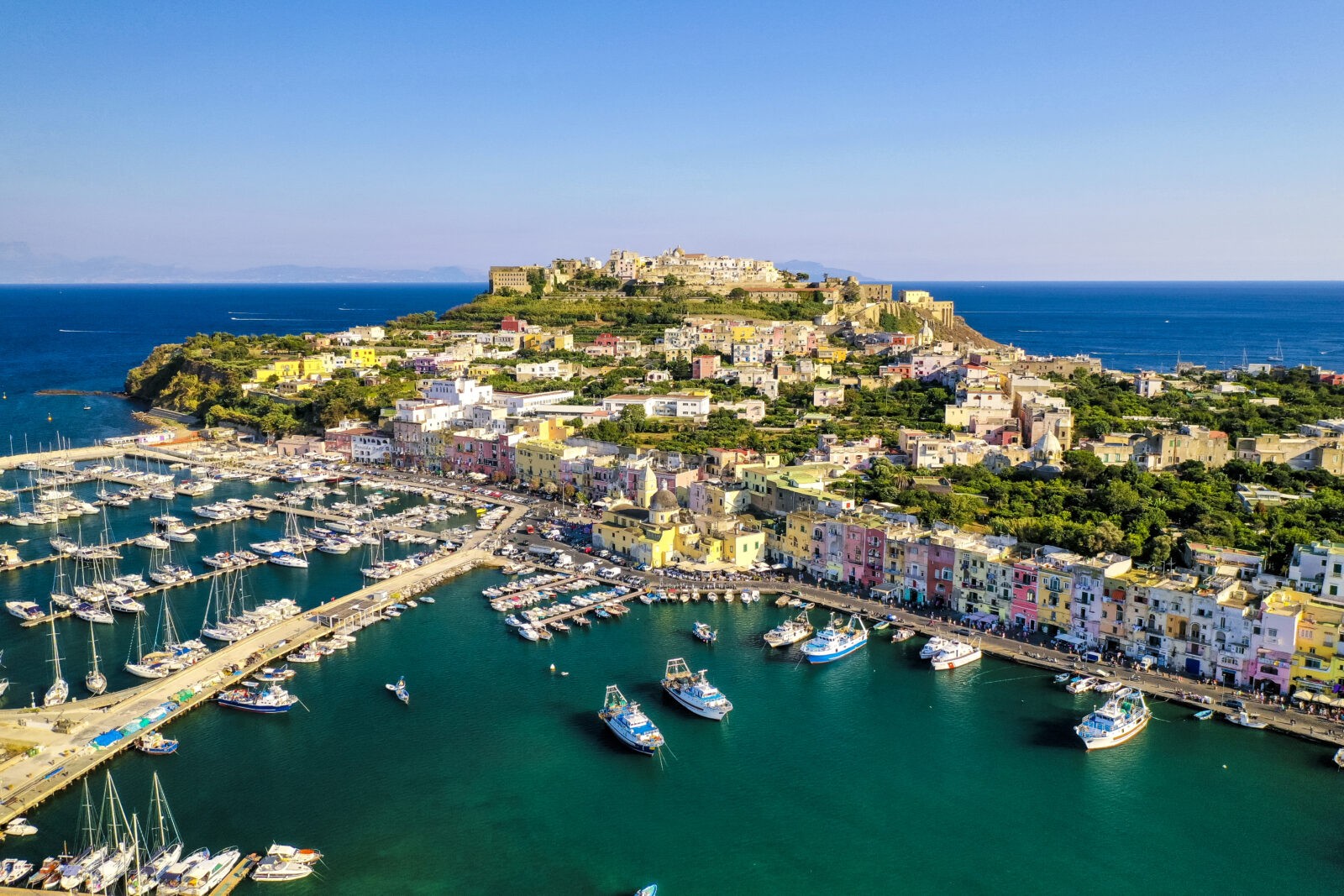 Procida 2022 Costagliola wedding, procida 2022, procida, isola procida, procida capitale italiana della cultura, regione campania, comune di procida, turismo campania, wedding campania, wedding procida, leonardo costagliola, costagliola assessore procida, costagliola wedding planner, o sarracino procida, costagliola o sarracino procida, sposincampania, wedding