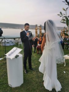 Un matrimonio dalle mille emozioni a Villa Aristea rito simbolico
