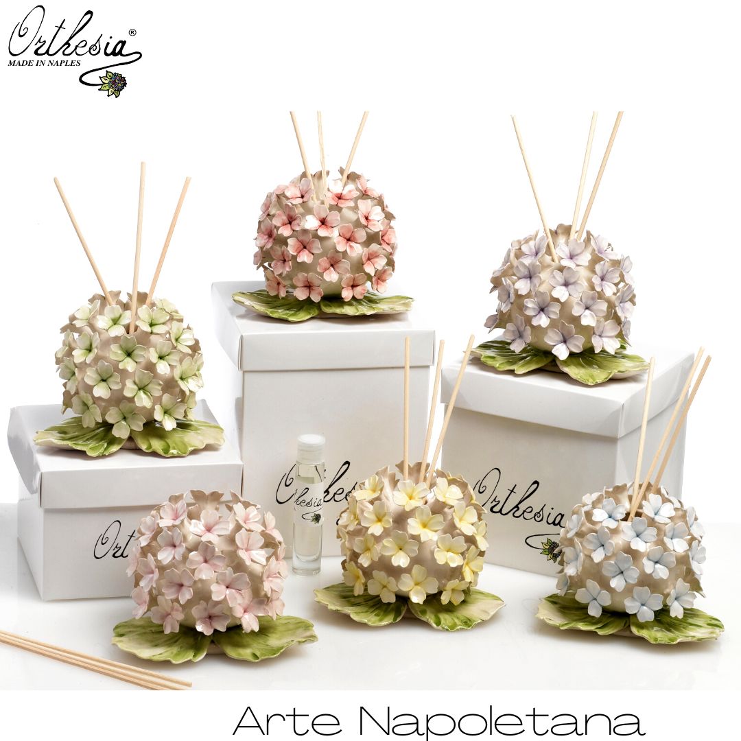 Orthesia Italia, Orthesia Italia Bomboniere, Orthesia Italia Made in Naples, Orthesia Italia bomboniere napoli, Orthesia Italia porcellana, ceramica capodimonte, Orthesia Italia oggetti unici, Orthesia Italia stefano silvestro, Stefano Silvestro
