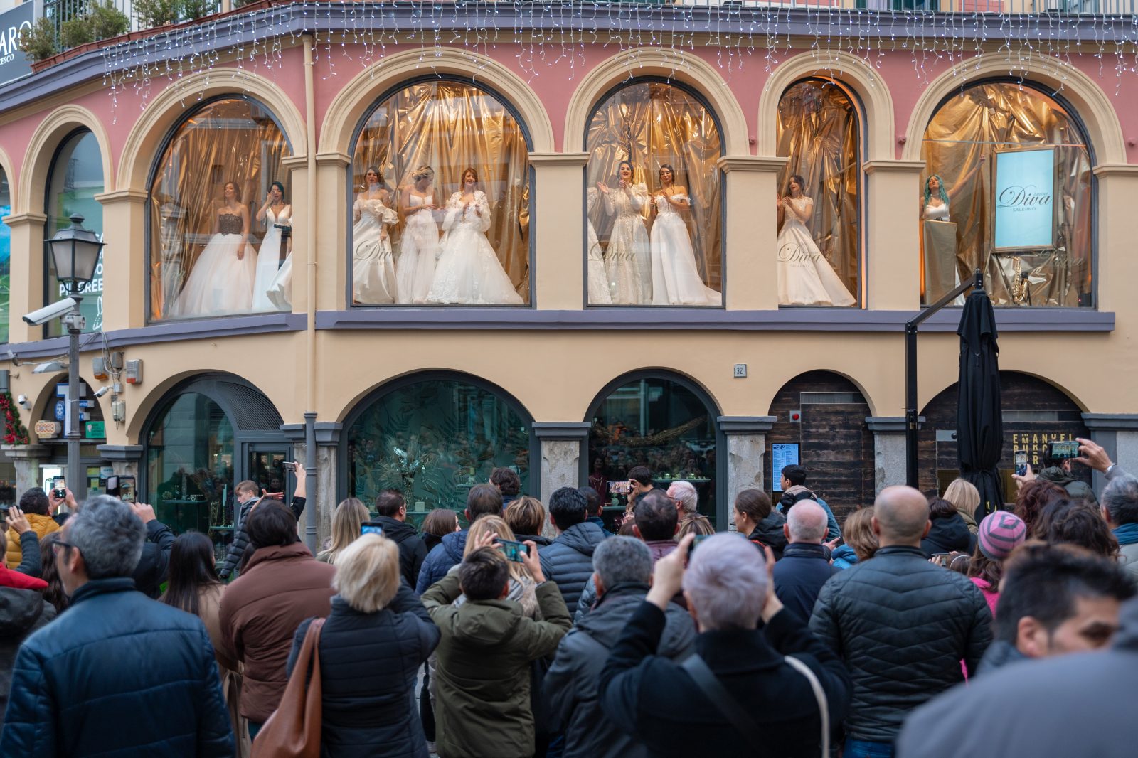 Atelier Diva illumina Salerno con la nuova collezione, atelier diva salerno, atlier diva sposa, spose, wedding
