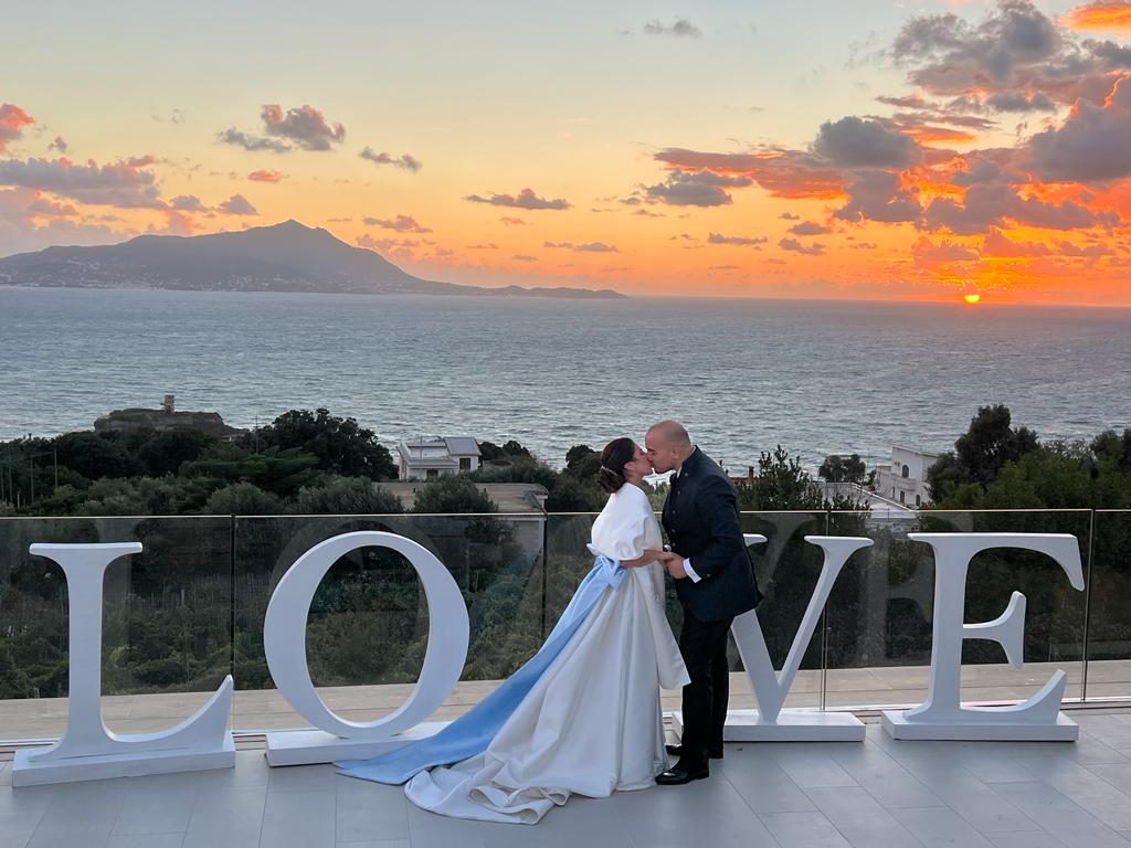 Al Chiar di Luna il Live Social di Arturo e Giusy, al chiar di luna, al chiar di luna monte di procida, al chiar di luna matrimoni, al chiar di luna wedding, matrimonio live social sposincampania, al chiar di luna location matrimoni, eventi, eventi campania