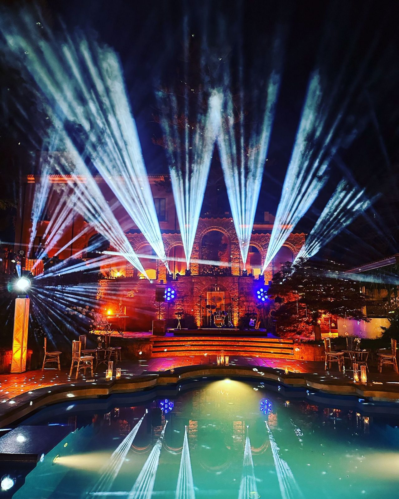 Centro Service Eventi, Centro Service Eventi illuminazione, Centro Service Eventi wedding, Centro Service Eventi illuminazione eventi, Centro Service Eventi illuminazione led, Centro Service Eventi allestimenti wedding, Centro Service Eventi scenografie e illuminazione