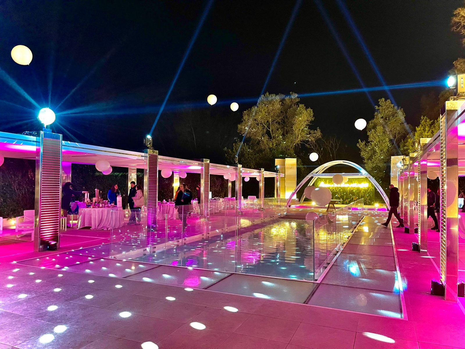 Centro Service Eventi, Centro Service Eventi illuminazione, Centro Service Eventi wedding, Centro Service Eventi illuminazione eventi, Centro Service Eventi illuminazione led, Centro Service Eventi allestimenti wedding, Centro Service Eventi scenografie e illuminazione