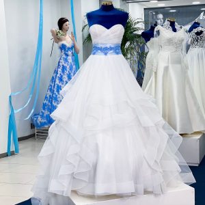 Matrimoni in azzurro a Napoli con gli abiti di Assia Spose, Assia Spose, Scudetto Napoli, festeggiamenti Scudetto Napoli, napoli calcio, ssc napoli, official napoli, wedding napoli, bridal napoli, abiti da sposa napoli, abiti da sposa azzurri, abiti da sposa scudetto napoli, assunta rinaldi, esclusiva sposincampania