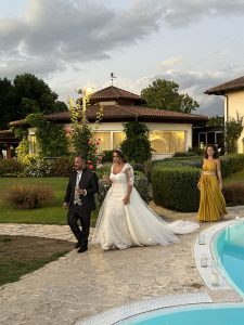 Sara Fiorito una wedding planner per amica nel giorno di Nello e Maria, Sara Fiorito, Sara Fiorito wedding planner, Sara Fiorito wedding specialist, matrimonio live social, matrimonio live social esclusiva sposincampania, nello e maria sposi, sara fiorito wedding planner campania