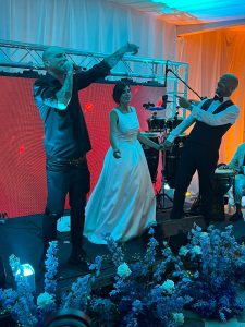Decibel Bellini e il matrimonio super a Villa Angelina, Decibel Bellini, matrimonio decibel bellini, villa angelina, villa angelina massa lubrense, matrimonio napoli calcio, matrimonio decibel bellini jorginho e koulibaly, koulibaly, jorginho, essenza dei fiori, accendi un sogno, francesca varriale eventi, giulio del giudice villa angelina