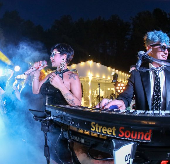 STREET SOUND 16