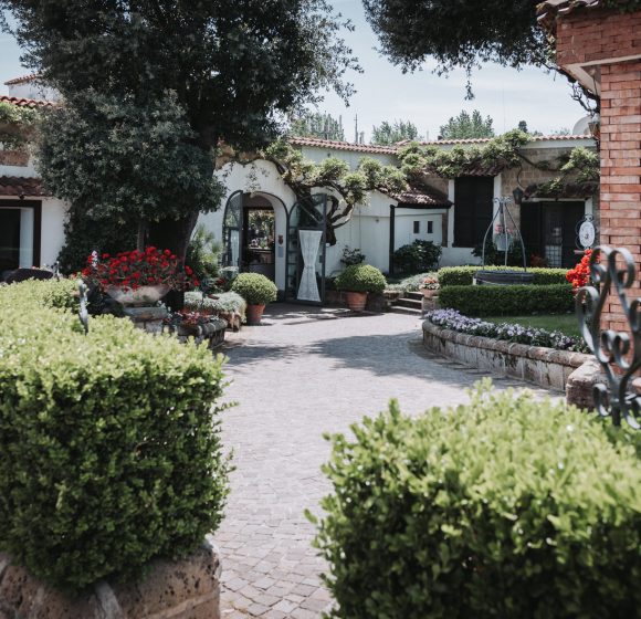 VILLA DEL VECCHIO POZZO, VILLA DEL VECCHIO POZZO LOCATION, VILLA DEL VECCHIO POZZO NAPOLI